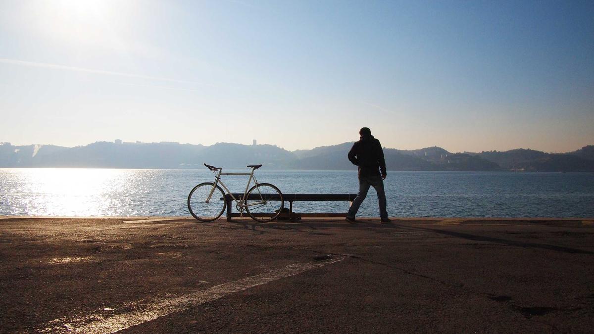 Detailansicht: Nationalbank Warnt