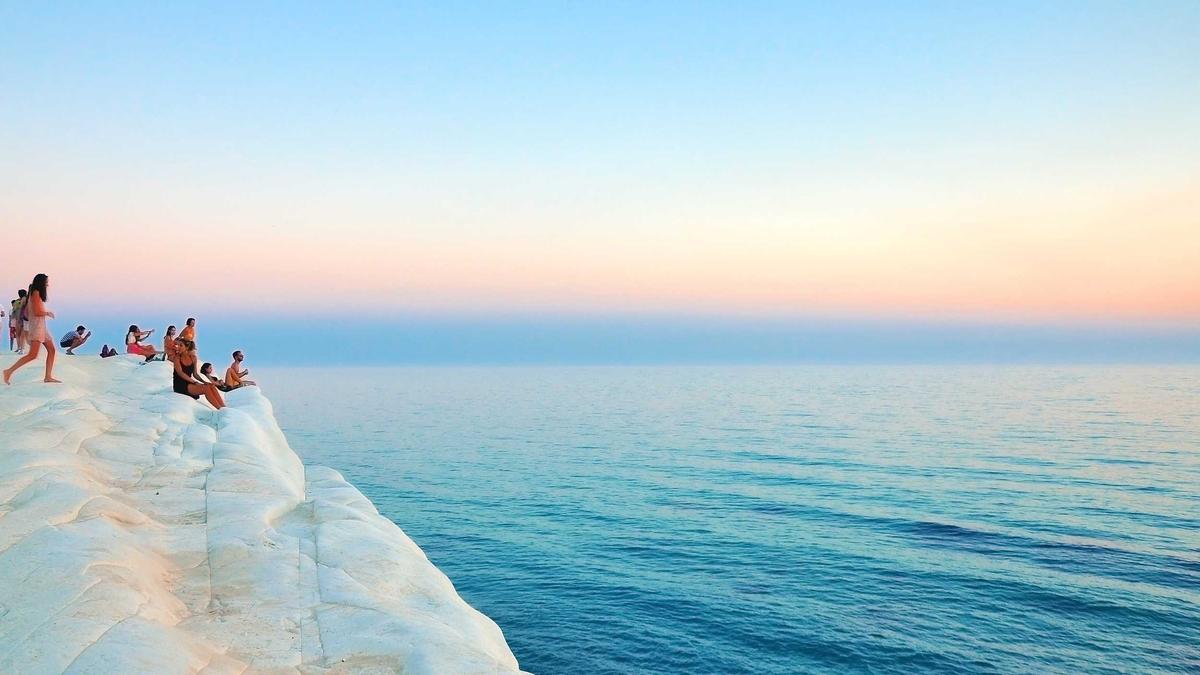 Illustration zu Wismar Wal Aktuell